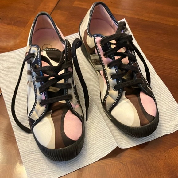 COACH. WOMEN’S BROWN & PINK MID-TOP SNEAKERS. SIZE 8. VERY CUTE! EUC - Picture 1 of 10